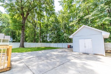 **Charming 3-Bedroom Home with Stunning Outdoor Living in Tern - photo 18