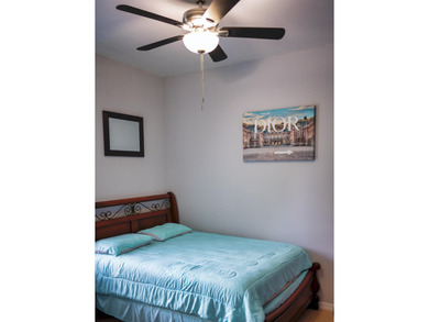 Beautiful 4-Bedroom/3 Bath and Den Home on a Private Lot - - photo 31