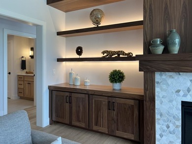 Step into this sunlight-filled home with Amish made built-ins - photo 39