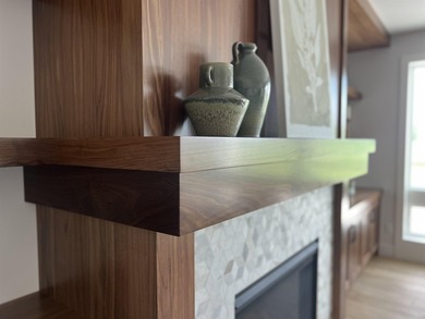 Step into this sunlight-filled home with Amish made built-ins - photo 40