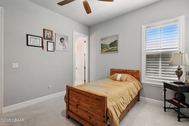 Step into refined elegance with this stunning 5-bedroom, 4 - photo 42