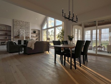 Step into this sunlight-filled home with Amish made built-ins - photo 48