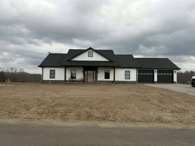 Lake Home For Sale in Albany, Kentucky