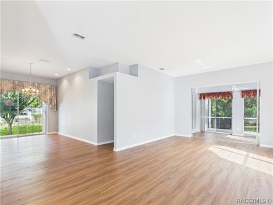 One or more photo(s) has been virtually staged. Rare floor plan - photo 11