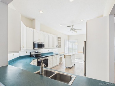 One or more photo(s) has been virtually staged. Rare floor plan - photo 18