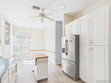 One or more photo(s) has been virtually staged. Rare floor plan - photo 21