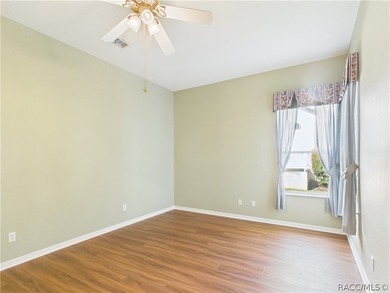 One or more photo(s) has been virtually staged. Rare floor plan - photo 34