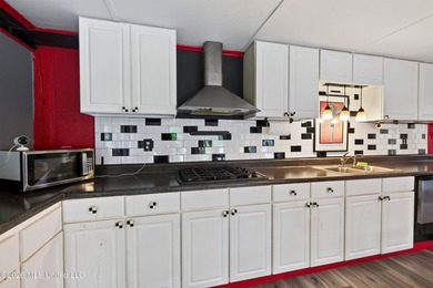Located on approximately 3.2 acres in the desirable Woolmarket - photo 47