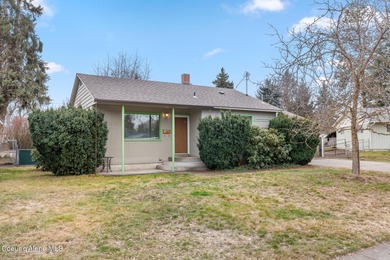 Coeur d Alene Lake Home For Sale in Coeur d Alene Idaho