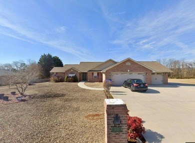 Douglas Lake Home For Sale in Dandridge Tennessee