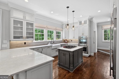 MAJESTIC 1.74 ACRE WATERFRONT OASIS IN PRESTIGIOUS SMOKERISE - photo 22