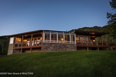 Experience the privacy and tranquility of mountain living in - photo 5