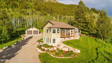 Experience the privacy and tranquility of mountain living in - photo 7
