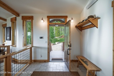 Experience the privacy and tranquility of mountain living in - photo 10