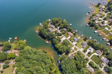 Lake Home For Sale in Sherrills Ford, North Carolina