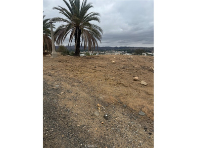 Lake Lot For Sale in Lake Elsinore, California