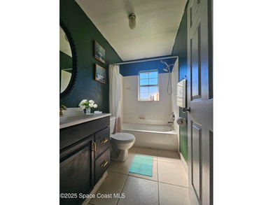 APPROVED SHORT SALE PRICE!! Welcome Home. This charming property - photo 8