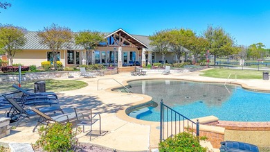 Great opportunity to own a beautiful waterfront homesite - photo 12