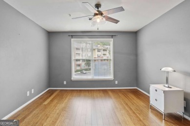 Great location, New Paint and fixtures! With over 20 restaurants