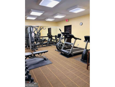 Great location, New Paint and fixtures! With over 20 restaurants