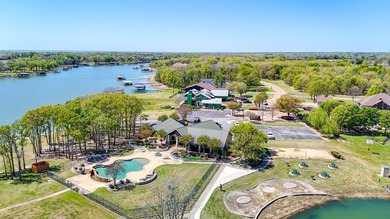 Great opportunity to own a beautiful waterfront homesite - photo 18