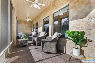 Welcome to coastal living at its best! This charming 3-bedroom - photo 22