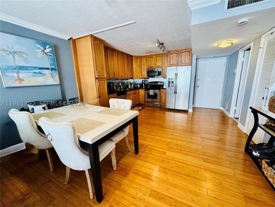 Spacious & Cozy 1BR/1.5BA Fully Furnished WATERFRONT CONDO with - photo 3