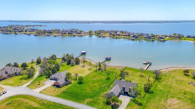 Great opportunity to own a beautiful waterfront homesite - photo 25