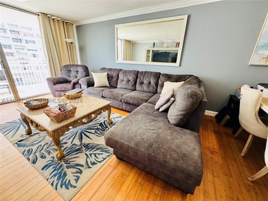 Spacious & Cozy 1BR/1.5BA Fully Furnished WATERFRONT CONDO with - photo 7