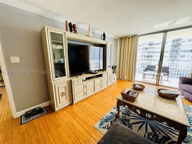 Spacious & Cozy 1BR/1.5BA Fully Furnished WATERFRONT CONDO with - photo 8
