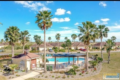 Welcome to coastal living at its best! This charming 3-bedroom - photo 32