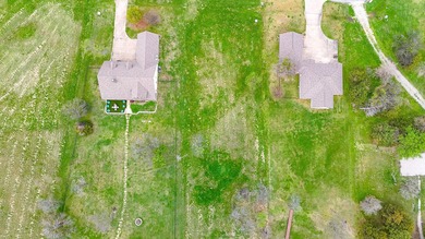 Great opportunity to own a beautiful waterfront homesite - photo 35