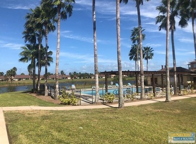 Welcome to coastal living at its best! This charming 3-bedroom - photo 40