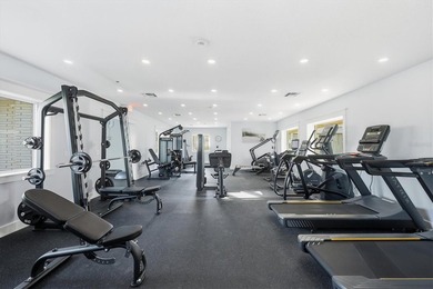 Highly sought-after direct bayfront residence, beautifully - photo 41