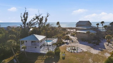 Highly sought-after direct bayfront residence, beautifully - photo 46