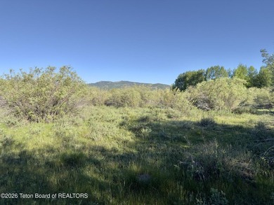 Opportunities in River Bend Ranchettes are exceptionally rare - photo 8