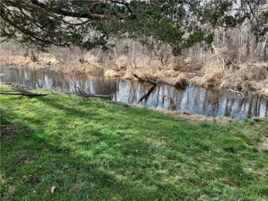 Lake Lot Off Market in Old Lyme, Connecticut