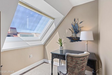 This beautifully updated 2 bedroom, 2.5 bath Harbourside II - photo 17