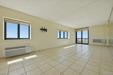 Enjoy breathtaking beachfront living in this beautiful - photo 4