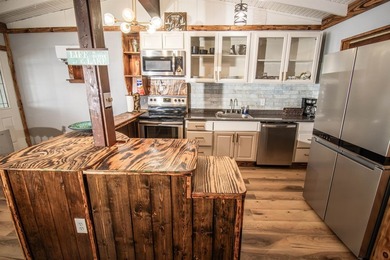 Two Waterfront Homes for the Price of One - Fully Furnished & - photo 10