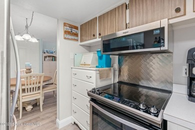 Back on the market with all NEW flooring throughout! Escape to - photo 5