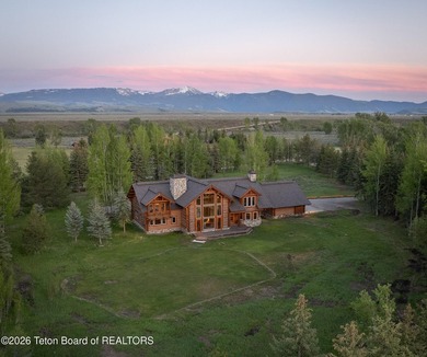 This 3.14 acre property enjoys fantastic Grand Teton & Sleeping - photo 2