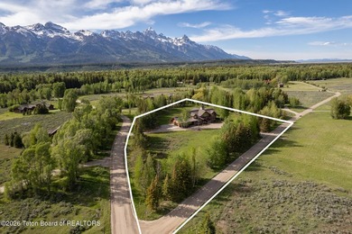 This 3.14 acre property enjoys fantastic Grand Teton & Sleeping - photo 5