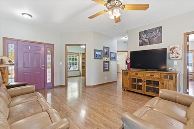 Welcome home to this truly one-of-a-kind property in Gateway - photo 6