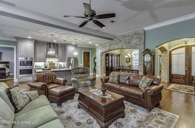 Experience luxury living in this custom-built, one-owner home - photo 16