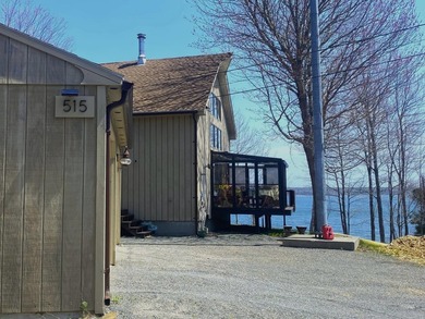 Spectacular & private location with deep water frontage! Turnkey - photo 3