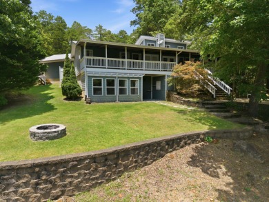 Smith Lake living at its finest! This spacious 5BR/3BA lakefront - photo 1