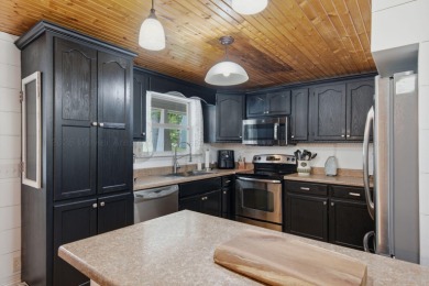 Smith Lake living at its finest! This spacious 5BR/3BA lakefront - photo 10