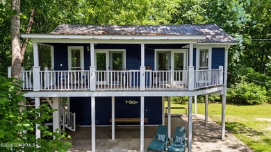 Rare opportunity! Over 20 acres on the Tombigbee River in the - photo 1
