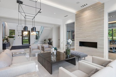A commanding presence on Royal Palm Yacht & Country Club's Grand - photo 9